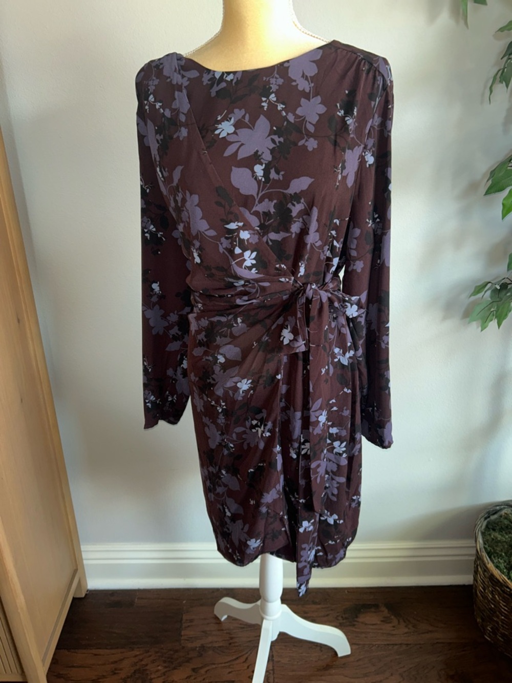 NWT 41 Hawthorn Floral Tie-Waist Long-Sleeve Dress in Plum Sz 2X